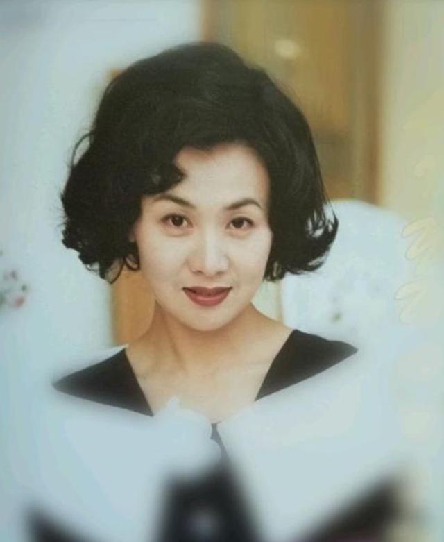 陈道明|她是陈道明一生的痛，刚拿到影后就查出癌症，为生子拒化疗而离世