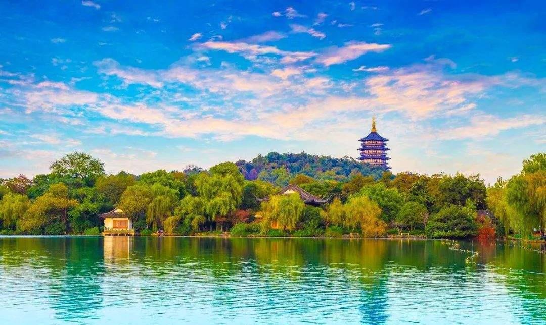 北京市■中国适合老年人旅游的3大城市，从不宰客，当地人热情好客