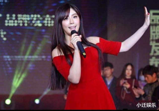 「赵奕欢」直男营养收割机赵奕欢,曾经创造22亿点击率!减肥逆袭后再度翻红