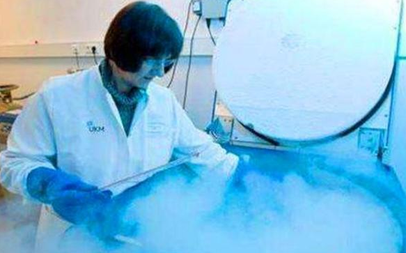 #秦始皇#中国第一例女冷冻人，期望50年后解冻复活与家人团聚，现在怎样？