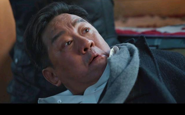 「三叉戟」《三叉戟》大结局:20年前二冬子被误杀,告密者是谁?