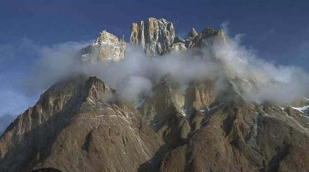科学家|昆仑山竟有神仙渡劫？科学家表示不信，但游客拍下证据