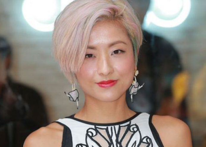 王菲|被陈小春爱过,让陈奕迅死心塌地25年,把11个前男友叫来庆生,她有啥魅力?