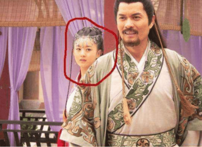 娱乐圈|?从前我是一个“死跑龙套的”,如今大红大紫让你怀疑人生!