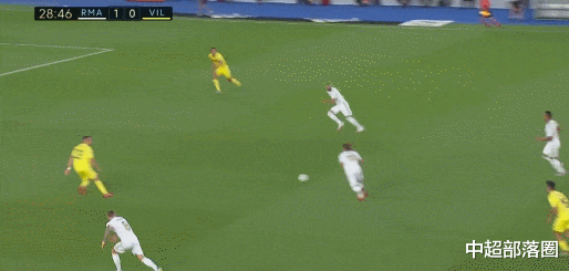 巴塞罗那|短短13分钟,巴萨连遭2次打击!梅西陷入绝境,皇马接近西甲冠军