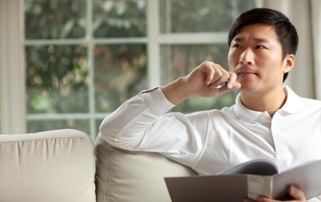 |领导说“谢谢”该怎么回？低情商才说不客气，高情商的一般这样回