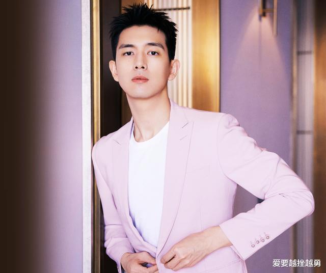 「李现」李现客串《亲爱的》第二部,演绎婚后生活,新主角却被质疑撑不住