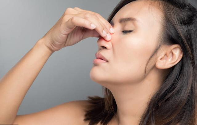 『衰老』女人在衰老前的5个表现，如果全有，说明自己真的不年轻了