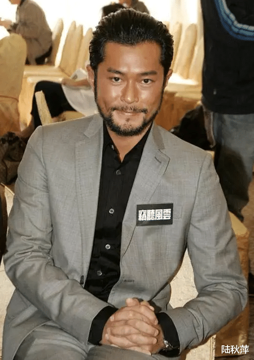 赵本山|娱乐圈中最有钱的5位男明星,赵本山垫底,最后一位堪称最富!