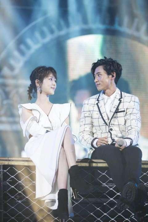 魏晨■魏晨520卡点官宣结婚，杨紫激动送祝福，反被网友“调戏”