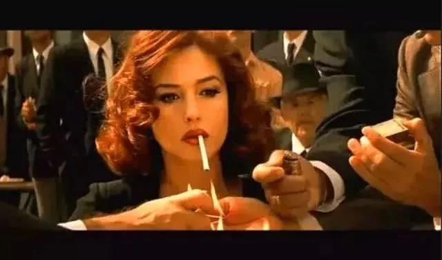 周星驰▲电影史上最无法超越的8个瞬间:周星驰的转身,小李子的举杯