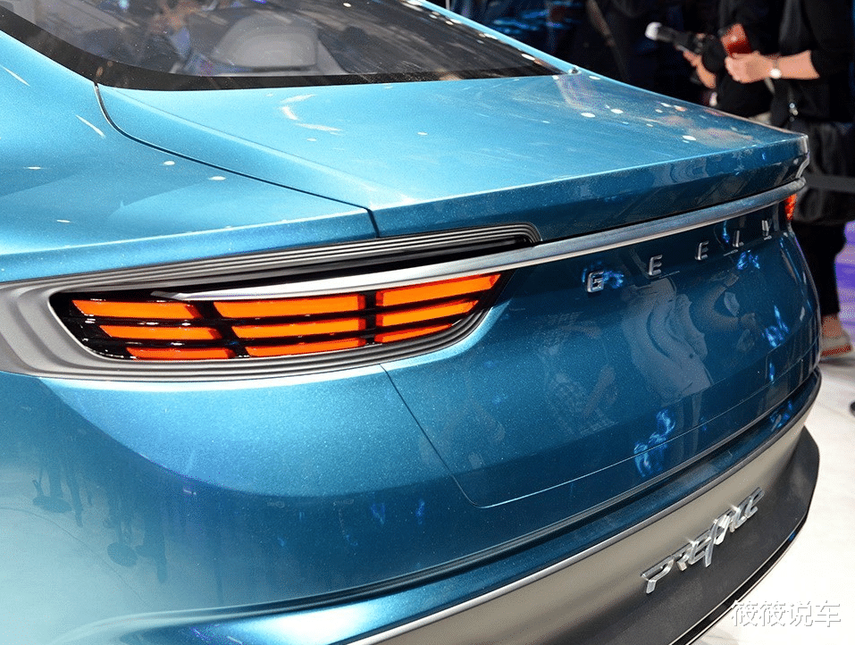 吉利汽车|李书福发飙了！亮出全新“颜值王”，配无框车门+赛车座椅，搭2.0T