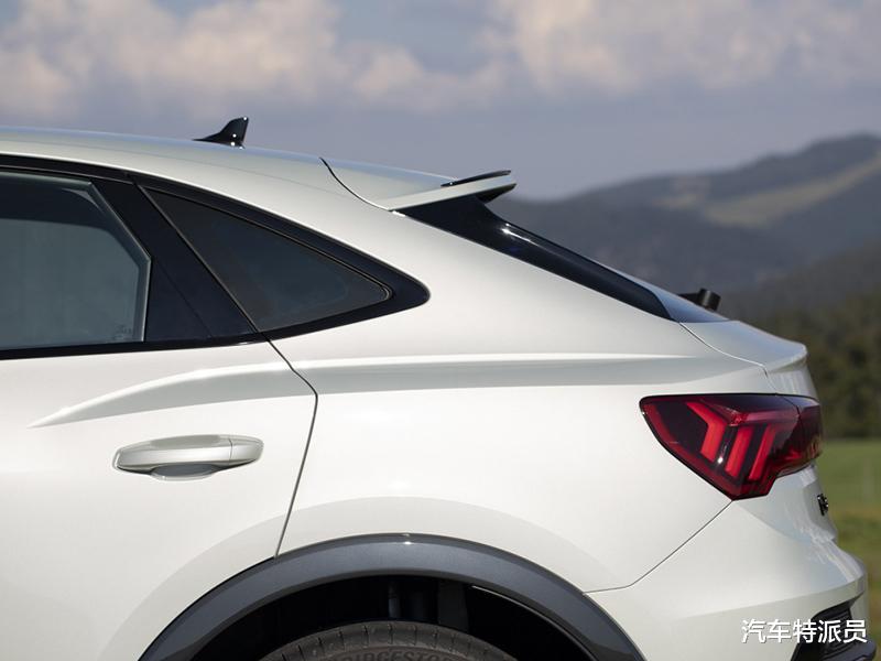 奥迪Q3▲将运动进行到底，2.0T高功发动机+Quattro四驱，奥迪Q3轿跑下月上市