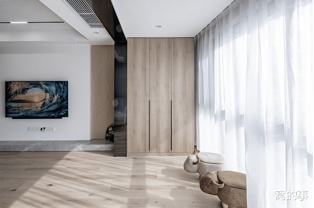 @这是我见过最有远见的装修，全屋吊顶拉平，色调高度统一，完美！