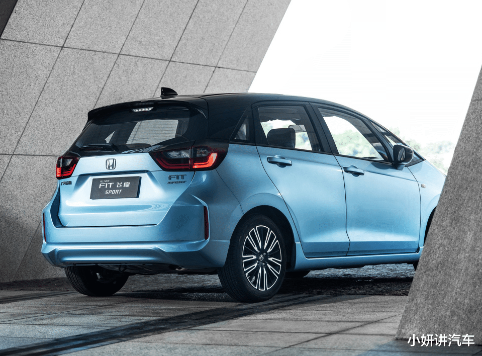 本田飞度|2021款本田飞度来袭，油耗5.6L+131马力+国六，8.18万起或成黑马