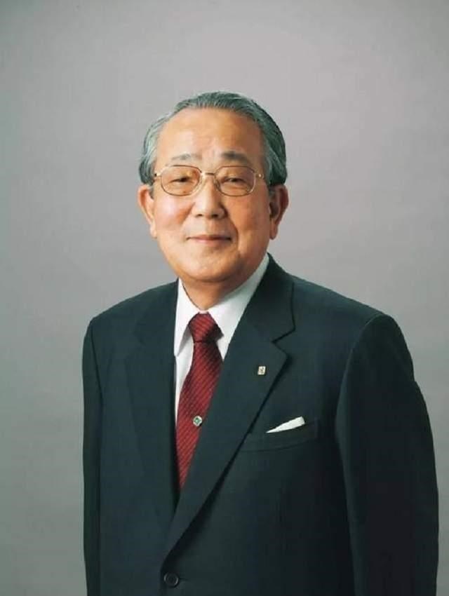 丹青解说 青年稻盛和夫被报复，反击吓退10个无赖，今创办2个世界500强公司