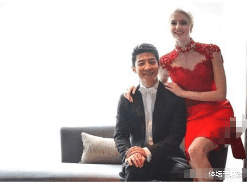 撒贝宁@撒贝宁岳父身份曝光,难怪抛弃章子怡娶二婚妻子,背景也太强大了