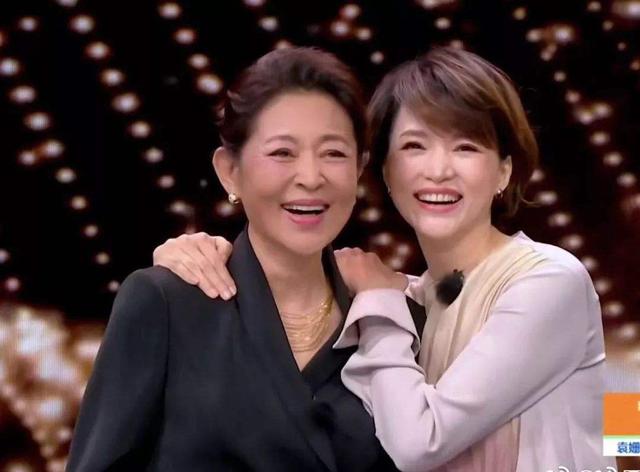 央视|红了16年的央视一姐\翻车\了？