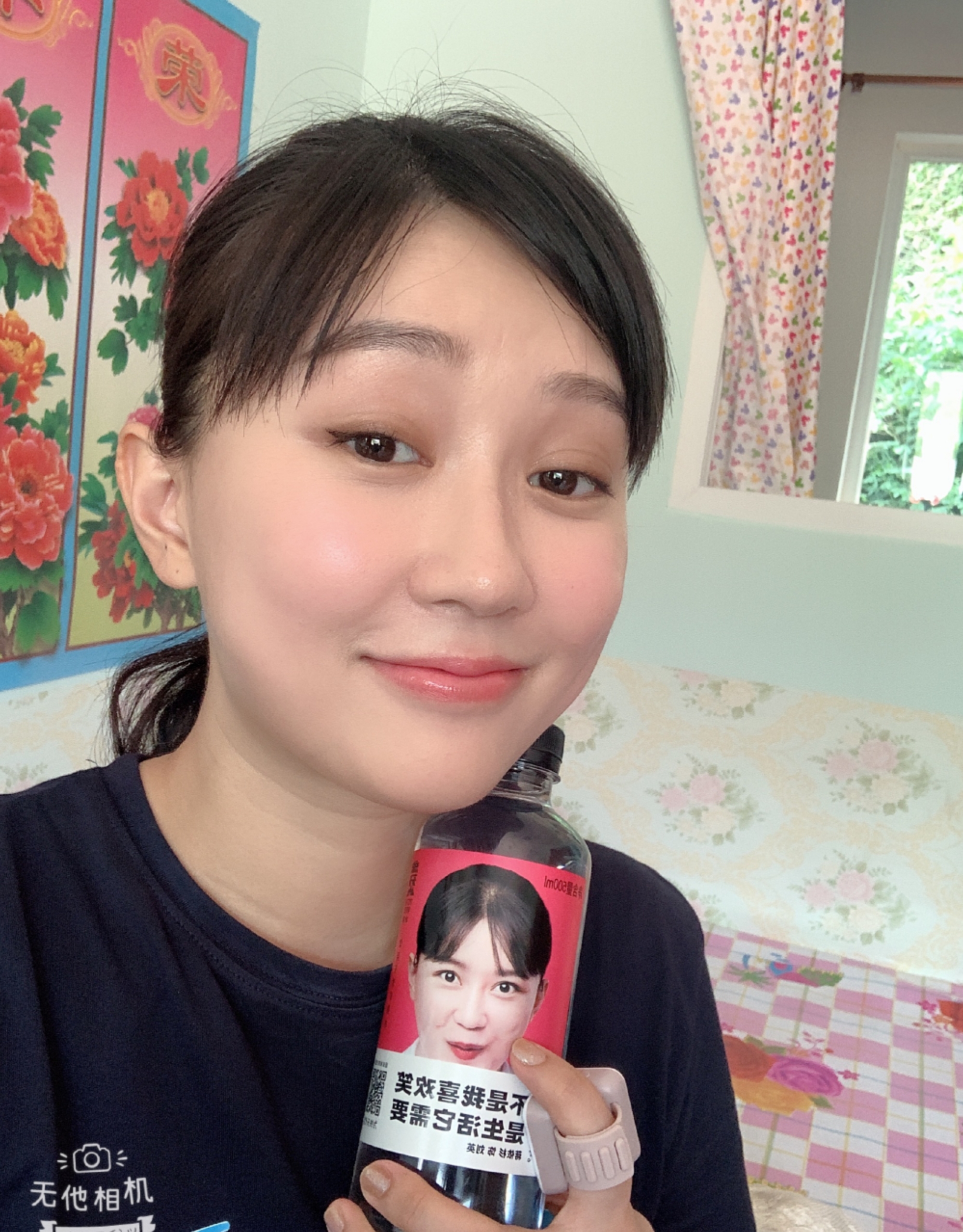 「刘英」土气“刘英”发福严重，在隔壁剧组美到认不出，嫁本山弟子很幸福