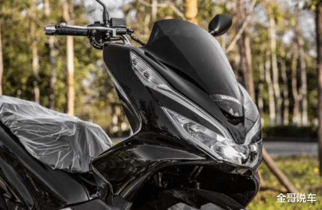 sm|这款150cc踏板车售价近3万,9年销量高达14万,它到底有什么魅力