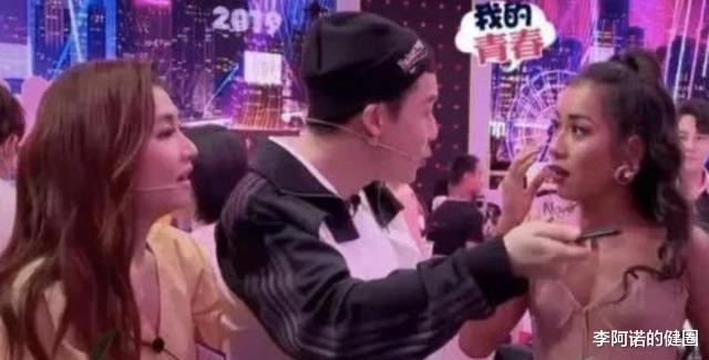 古力娜扎|曾经《红苹果乐园》女主今沦为柜台售货员，被刘维认出后伤心哭泣