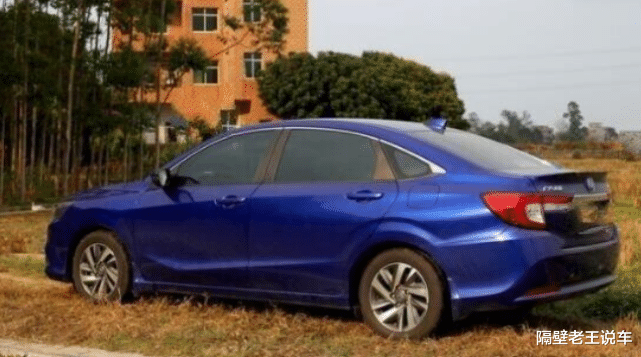 #本田凌派#不足7万，买不起雅阁就买它，车长4米8油耗4L，和丰田一样10年开不坏