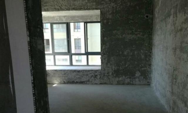 |与其把窗户更换掉，倒不如这样来处理，邻居的做法真不错