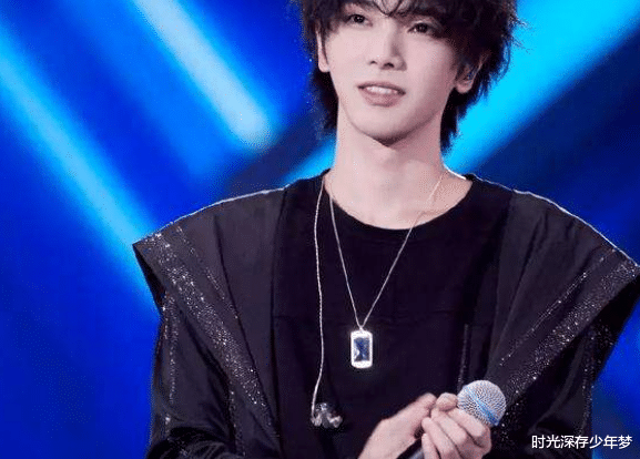 华晨宇■有些人可能已经不是仅仅从音乐这个角度，来看待这位歌手了