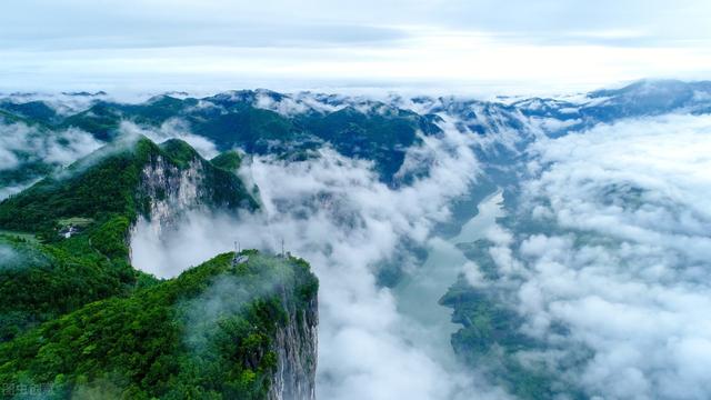 纳木错：一生必去的六大景点