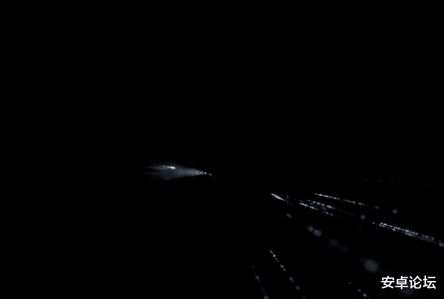 相机|隔着 450 米每片树叶都能拍得一清二楚，这相机已经超神了