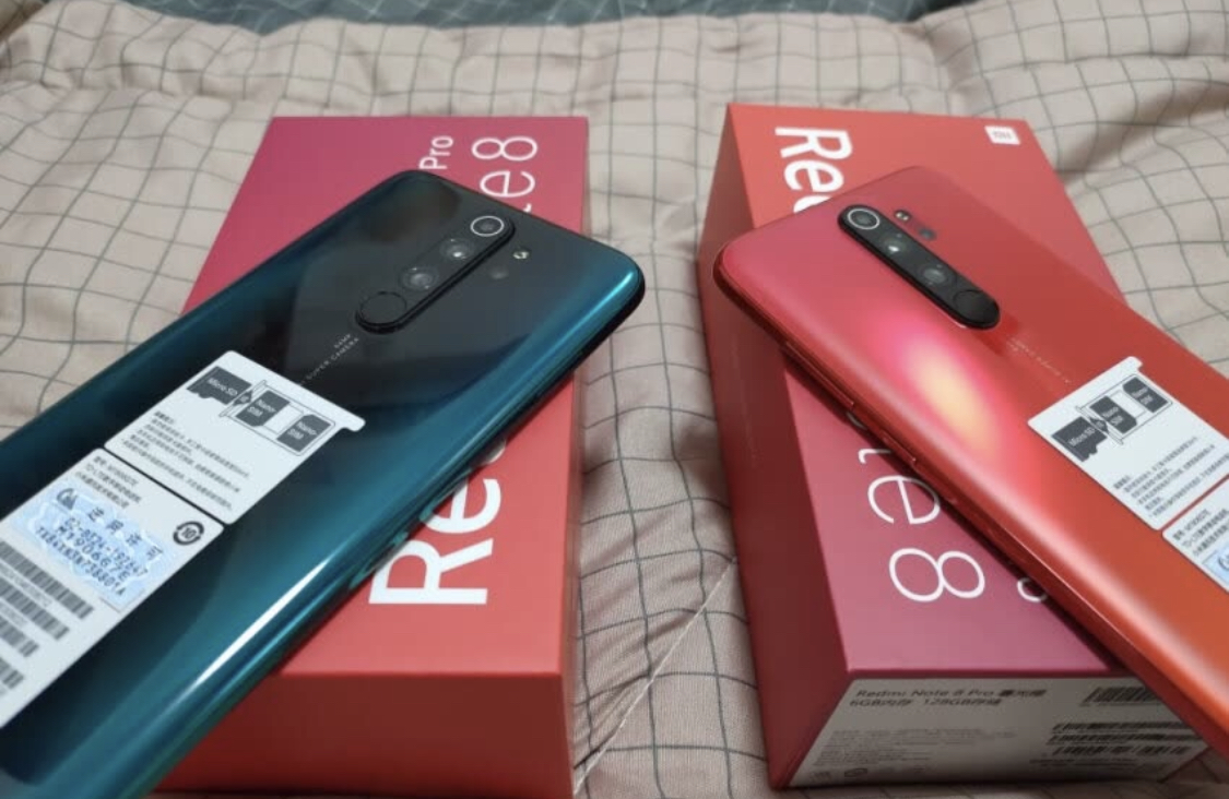 华为荣耀|2000元内最极性价比手机推荐，三年用不卡，华为只上榜一款