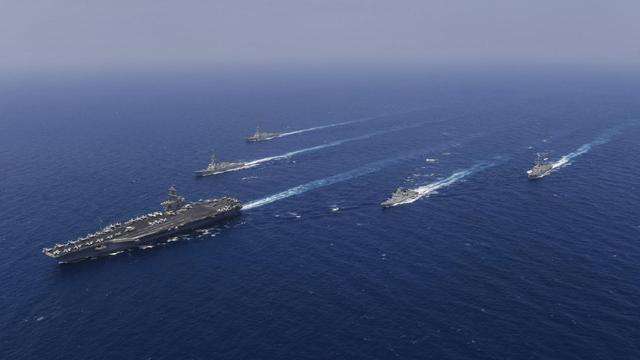 「美军」美军动作频频，50艘军舰已对准目标蓄势待发，专家：5万人白死了