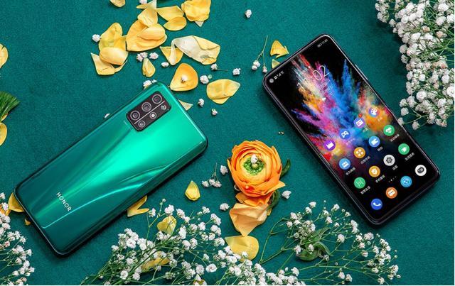 荣耀10■麒麟820+后置矩阵四摄，荣耀或将迎来最便宜5G手机，1899元？