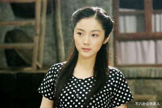 「张笛」她被赞“刘雪华接班人”，赵丽颖是她“丫环”，今八年未见太唏嘘