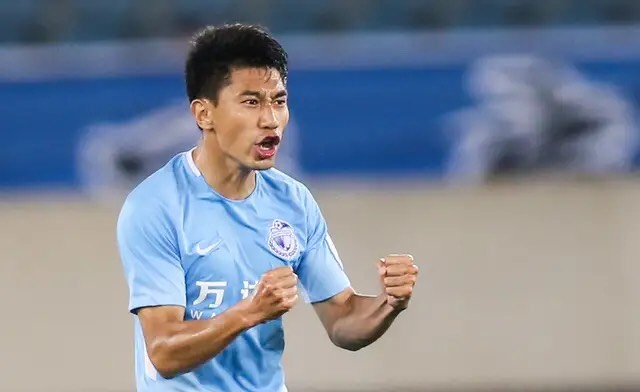 于子千|传奇落幕，大连人35岁老臣正式宣布退役，投身青训助力大连足球