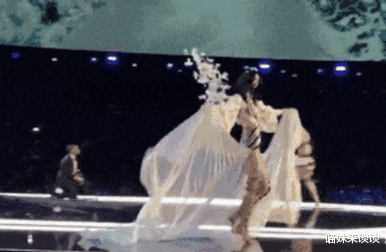 [何鸿燊]赌王临终前亲生女儿集体说谎   奚梦瑶才是何鸿燊逝世最关键的人