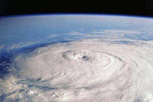 科学家▲南极上方出现“穿越之门”?科学家多次实验,结果出奇一致!