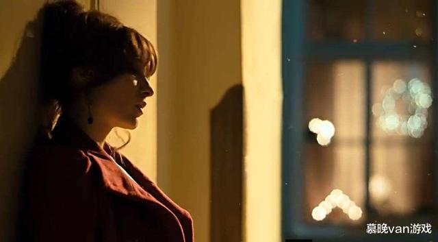 『英国』英国39岁妈妈情不自禁,与女儿20岁男友发生关系,不料竟意外怀孕