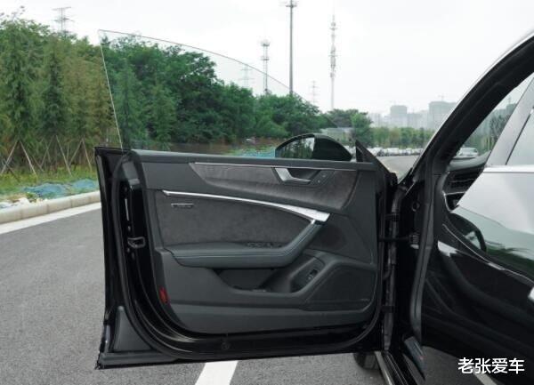 「宝马5系」买啥宝马5系,年轻人想要的车是它,改款跌21.70万,开出去不缺回头率