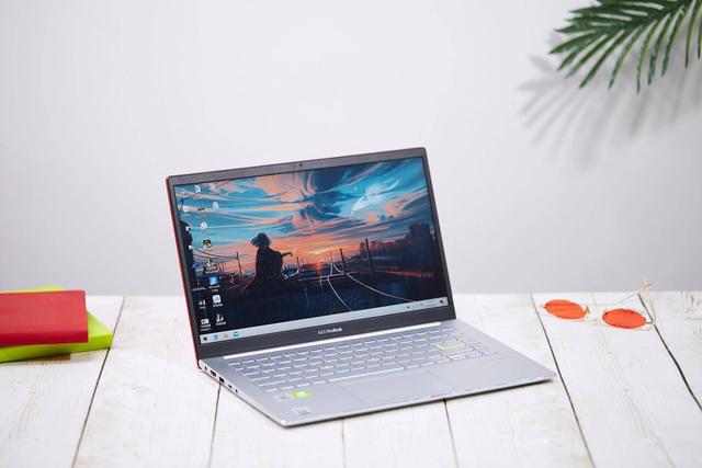 显卡|华硕VivoBook14X2020玩转时尚！有颜有料，满足年轻人所有需求