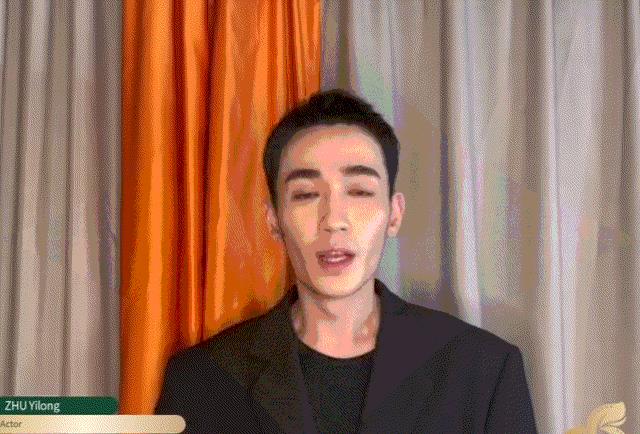 朱一龙▲朱一龙暴瘦脸颊凹陷,邓超2个月减40斤瘦到脱相,男演员也这么拼