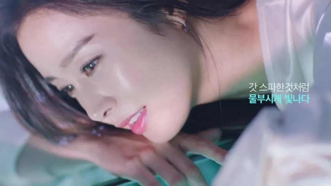 金泰希|“韩国第一美人”复出，宋慧乔的对手回来了