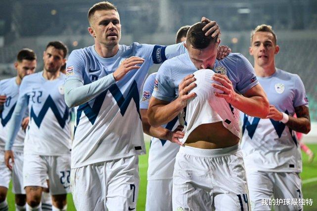 绝杀|94分钟绝杀，2-1！欧冠神锋大爆发，送对手8场不胜，全队疯狂庆祝