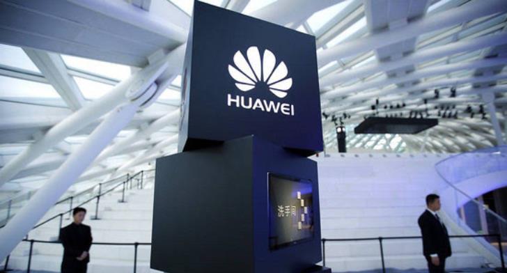 ##美巨头市值蒸发3200亿！华为突然宣布重大决策？网友：大快人心！