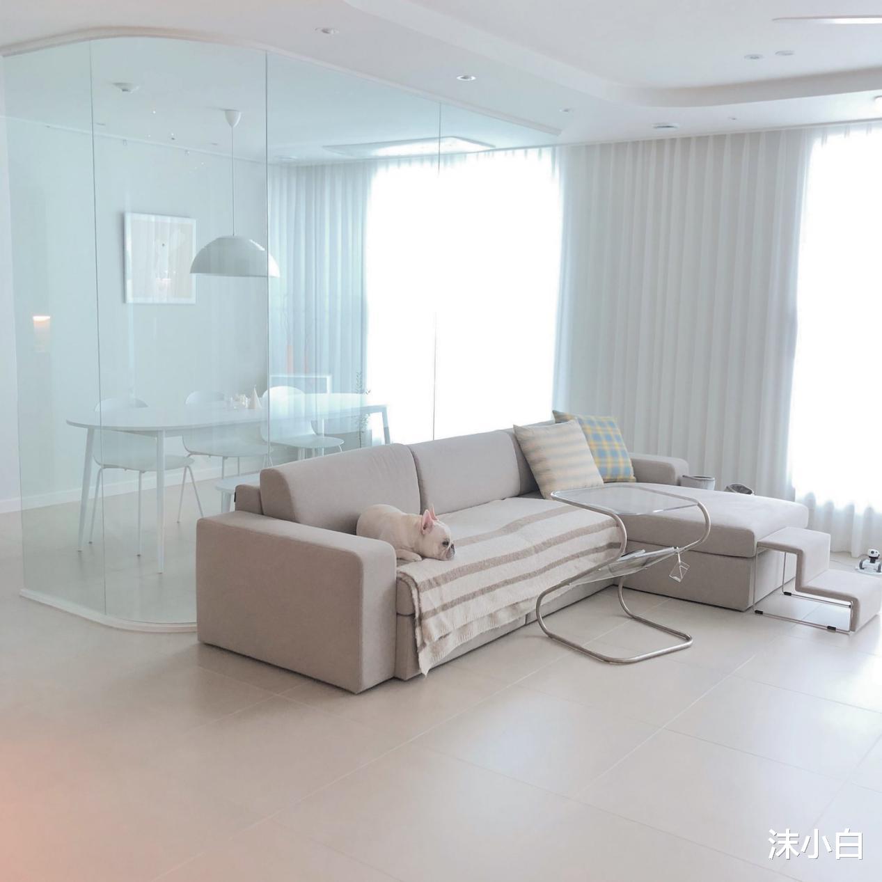 ▲她家7个细节设计，堪称“装修教科书”，极简风这样学非常好！