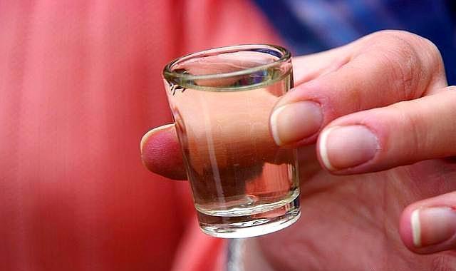 【】癌症等于“死刑”?4种食物已拉入“致癌”名单,医生从来不沾!