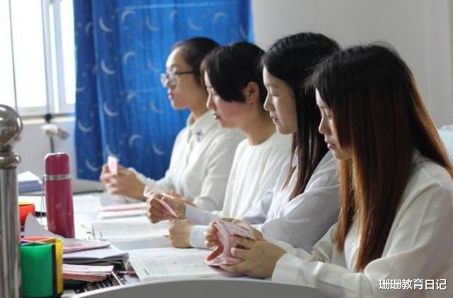 大学|大学里这4个专业男生被视为国宝，就业时更容易，尤其第2个