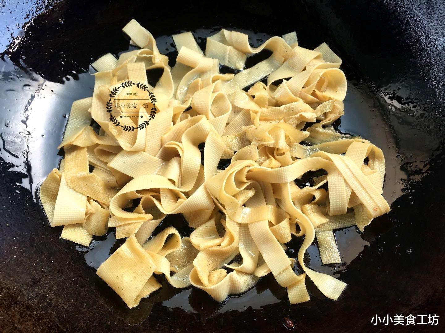 豆皮|医生不会告诉你，它是天然补脑菜，隔三差五吃，孩子脑瓜更聪明