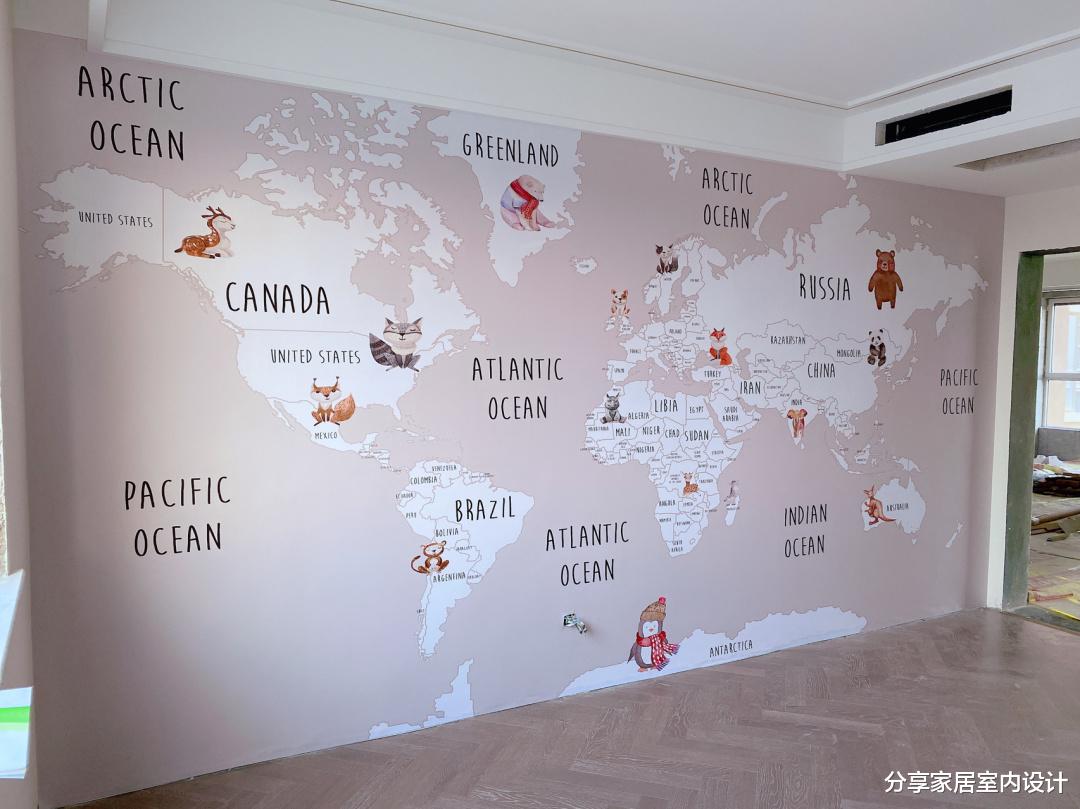 |越来越多人这样装修，电视墙很实用，看她家，还没家具就很漂亮！