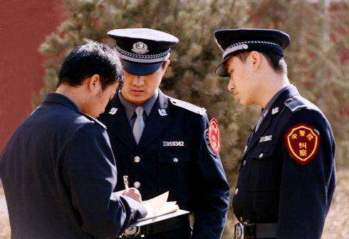 高校▲敢以“中央”命名的二本大学，却一毕业就拿铁饭碗，福利待遇好